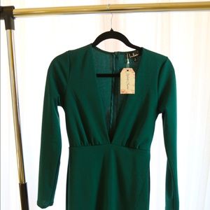 Lulu’s Brand new green fitted dress in size small